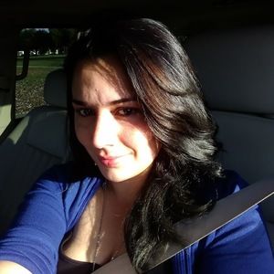 Meet your Posher, Aisha